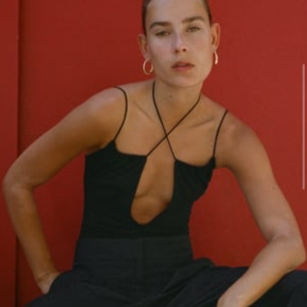 Strappy club body suit never worn